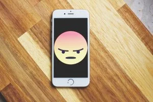 eliminar una reseña negativa